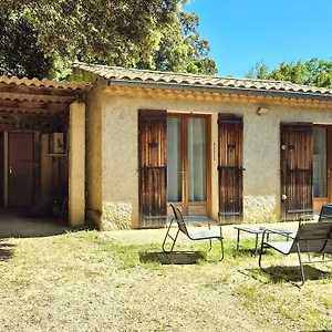 Hébergement de vacances Indépendant De 26 M2 Avec Extérieur, Rochegude (Drome)